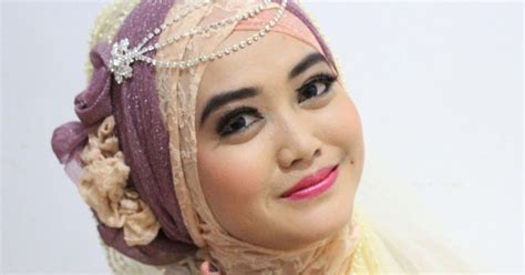 Biografi Profil Biodata Biodata Liza Azizah Peserta Aksi Asia