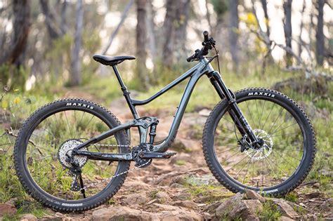 Giant Trance X 29 2 Review We Test Giants All New 29er Trail Bike