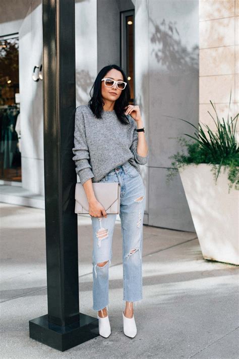 Casual Fall Outfit Oversized Sweater And Vintage Denim Daily Craving