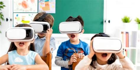 Augmented Reality And Virtual Reality In School Education Elearning
