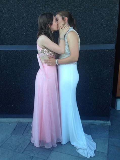 Lesbian Prom Photos Page 25 The L Chat