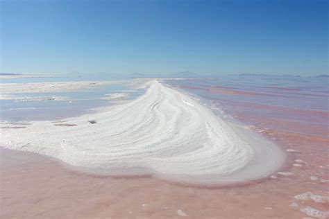 Where To Find The Pink Water At The Great Salt Lake The Salt Project