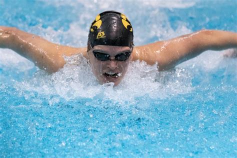 Photos Iowa Swimming And Diving Vs Uni And Western Illinois