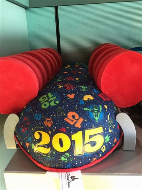 2015 Merchandise Round Up Disney Pins Blog