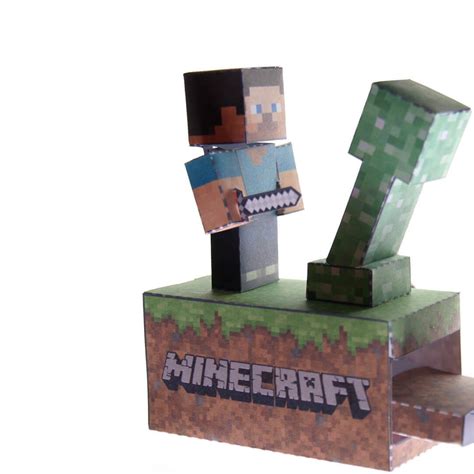 Minecraft Battle Paper Craft Model Free Printable Papercraft Templates Minecraft Printables
