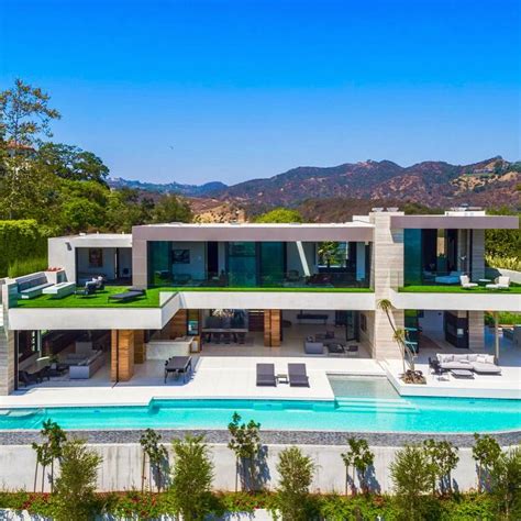 California Mansion In The Mountains With An Infinity Pool 🤑