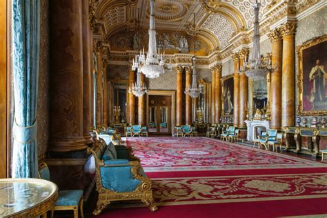 Buckingham is a british/canadian vehicle manufacturer in the hd universe of the grand theft auto series. Peek Inside Buckingham Palace's Private and Unseen Rooms ...