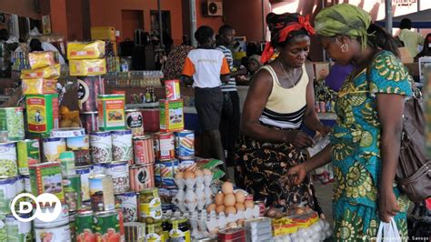 Angolanos Preocupados Com Subida Dos Preços Dw 23022018