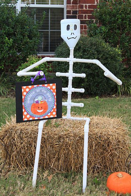 Pvc Pipe Skeleton Halloween Crafts For Kids Halloween Deco