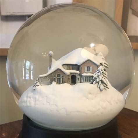 Custom Snowglobe Your Home In A Snowglobe In 2020 Snow Globes