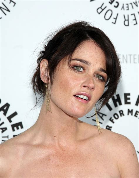 Happy Birthday Robin Tunney Blood Red Reviews