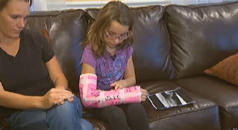 Ally Deon Massachusetts 9 Year Old Girl Breaks Arm In Fall From