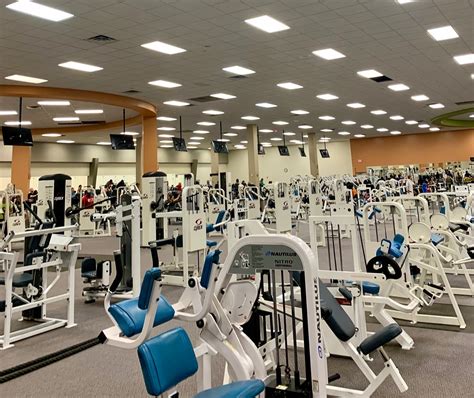 La Fitness Sunrise Gym 3500 N University Drive