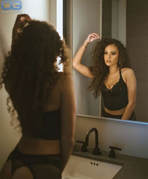 Madison Pettis Nackt Nacktbilder Playboy Nacktfotos The Best Porn Website