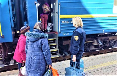 25 квітня з Донбасу вирушить лише один евакуаційний потяг з