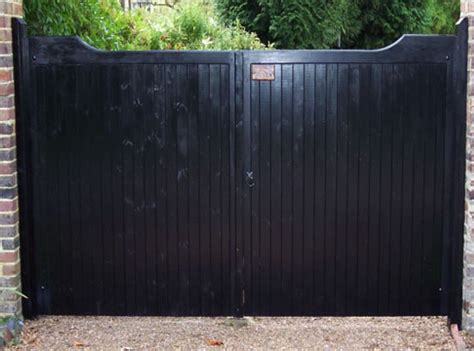 Farlow Design Made To Measure Wooden Gates Wooden Gates Wooden