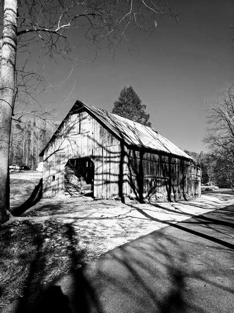 Old Barn Emerts Cove Covered Bridge Old Barn Covered Bridges