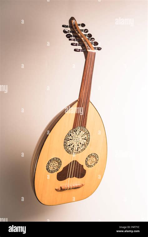 Oud Arabic Music Instrument Stock Photo Alamy
