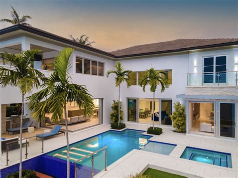 Delray Beach Offers Retirees Seaside Sophistication With a Small-Town