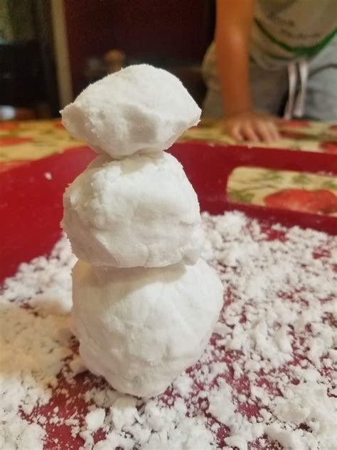 How To Make Unscented Fake Snow Recipe For Your Toddlers