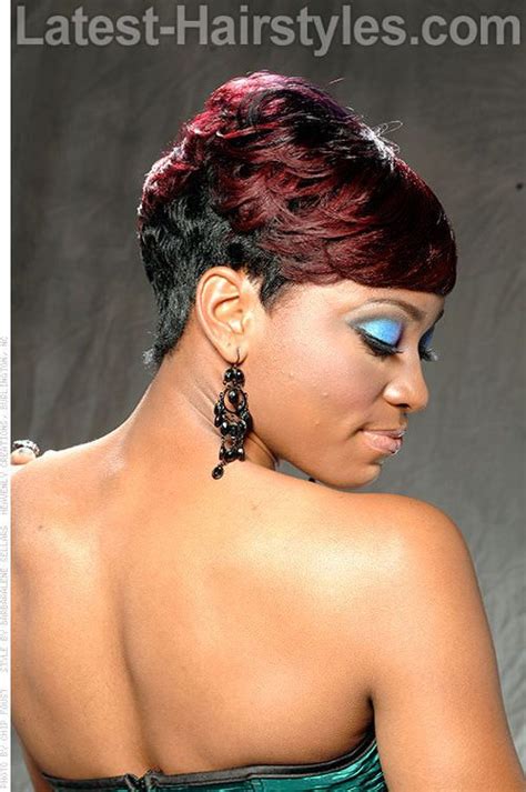 Also, black women make real miracles when it comes to creating hairstyles with weaves or braids. 27 Hottest Short Hairstyles for Black Women | Square face ...