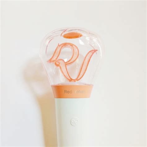 Show that you are a true reveluv with this official red velvet light stick. Red Velvet - Official Lightstick | Shopee Indonesia