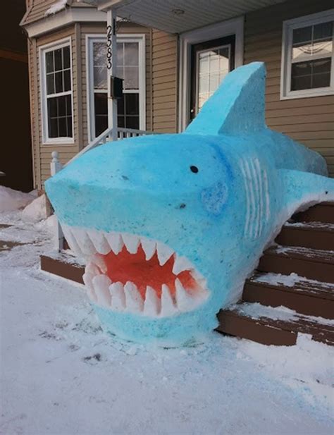25 Ridiculously Creative Snow Sculptures That Happened This Winter