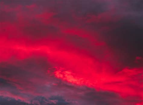 Red Clouds During Sunset · Free Stock Photo