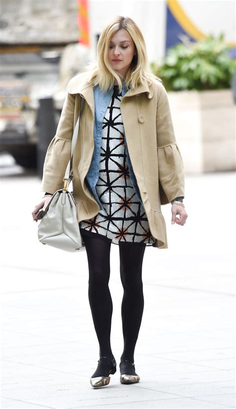 Pregnant Fearne Cotton Arrives At Bbc Radio 1 In London Hawtcelebs