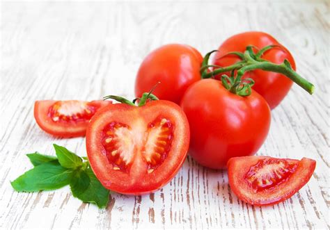 7 Manfaat Buah Tomat Untuk Menjaga Kesehatan Dan Kecantikan - SANDIBRAND