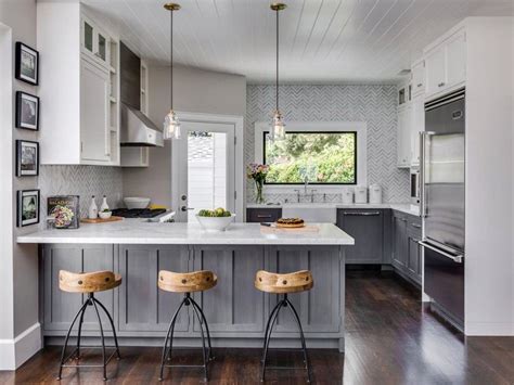 5 Charming Grey Kitchen Cabinets With White Countertops Dream House