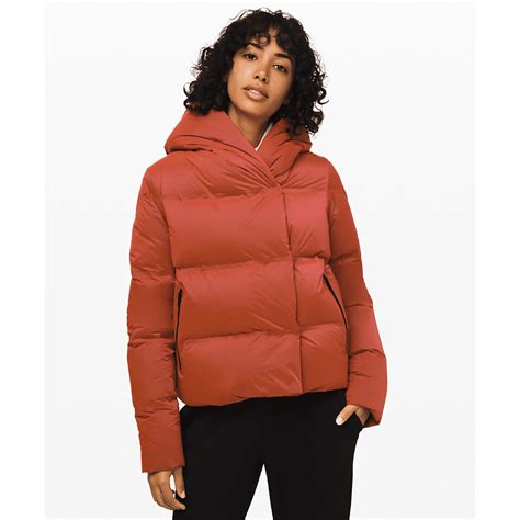 The Best Winter Jackets For Women For Keeping Warm When Its Freezing Out
