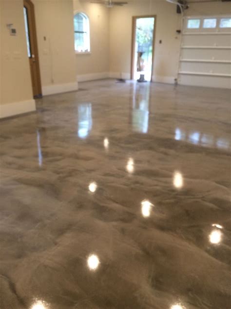 At epoxy garage flooring we are going to take the guess work out of what you need to buy to do your own successful garage floor. Pin on resin epoxy