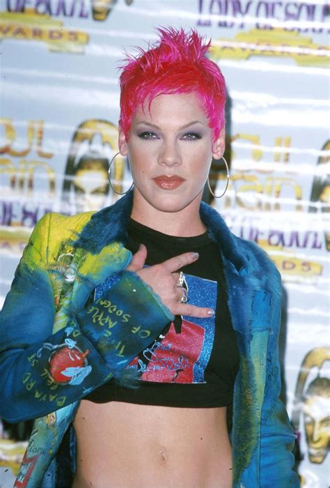 Pink Soul Train Awards 2000 90s Fashion Celebrity Pink Pink