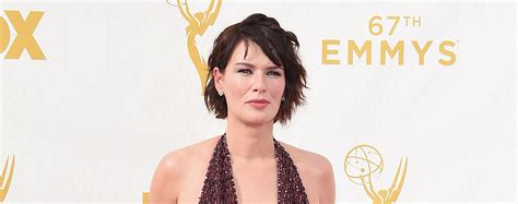 ‘game Of Thrones Star Lena Headey Sparkles At The Emmys 2015 Emmy