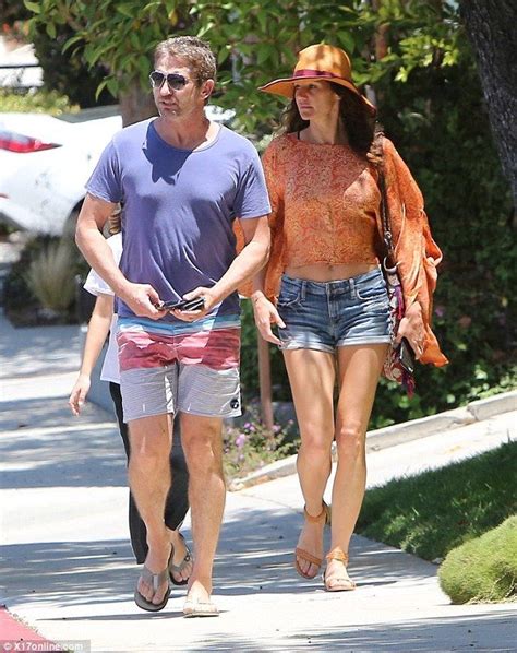 Love In The Sun Gerard Butler And His Girlfriend Morgan Brown Looked