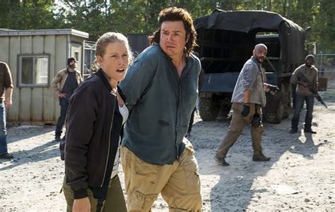 The Walking Dead Star Says A Fun Sex Scene With Eugene Was Cut