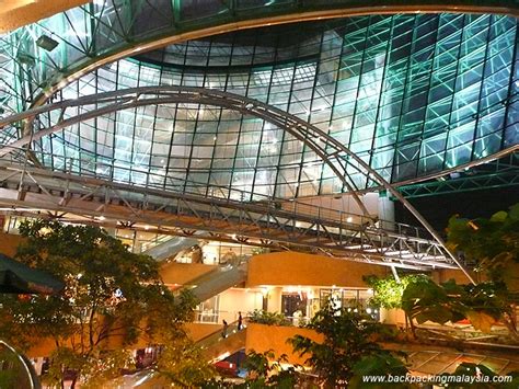 It is situated in the bustling bandar utama damansara, petaling jaya, selangor. Shopping Malls in Petaling Jaya - Malaysia Asia Travel Blog