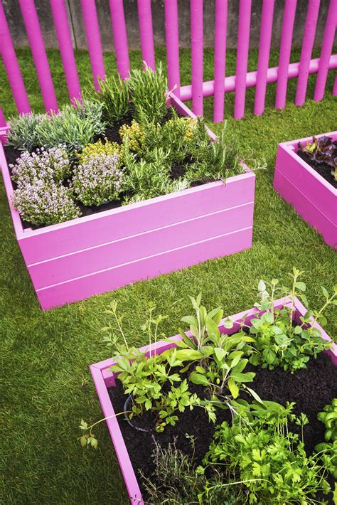 Or build this chic raised bed with cobble stones and landscape block construction adhesive. Remodelaholic | 30 Raised Garden Bed Ideas