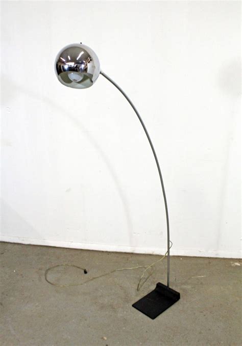 In a nutshell, ul is a well recognized and accredited safety organization, which sets globally respected. Mid-Century Modern Chrome Arc Floor Lamp by Underwriters ...