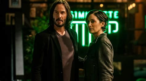 Carrie Anne Moss Wants To Team Up Again With Keanu Reeves — In The John Wick Movies