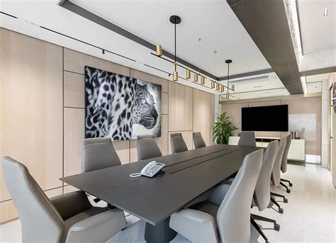 Exclusive Luxury Office Interiors Design By Tpa