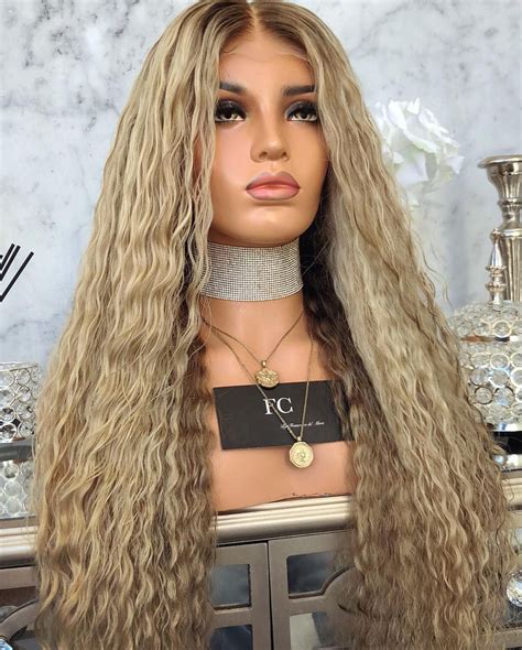 GisellÈ 26” Of The Most Beautiful Raw Blonde Curl 🙏🏼 3500 Usd Blonde