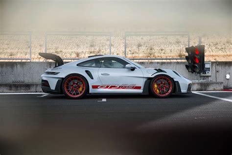 Porsche 911 Gt3 Rs 2023 Con Le Corse Nel Sangue Red Live