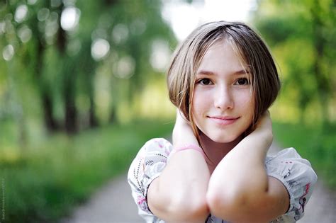 Portrait Of Teen Girl Del Colaborador De Stocksy Sveta Sh Stocksy