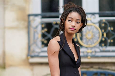 willow smith admits to cutting herself amid whip my hair chaos
