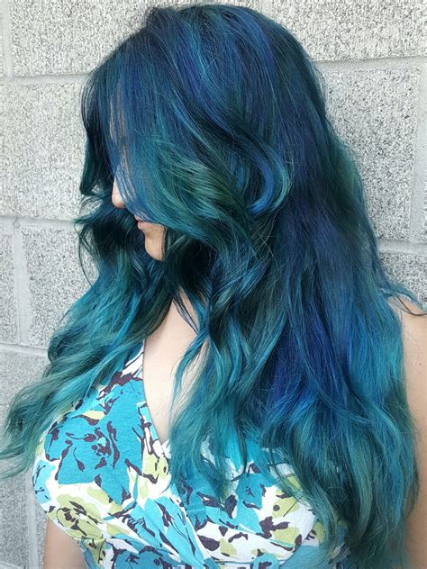 Blue Teal Color Melt