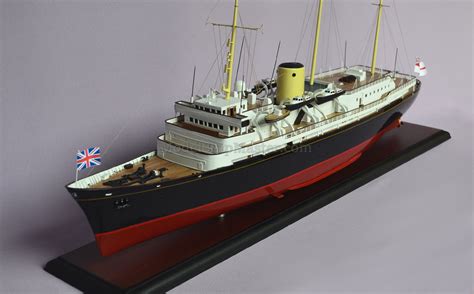 Royal Yacht Hmy Britannia Model