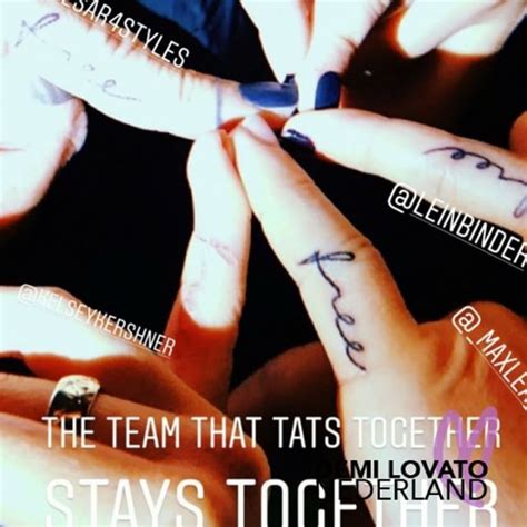 Demi Heeft Met Haar Team Een Nieuwe Tatoeage Laten Zetten Vinden Jullie De Tatoeage Mooi