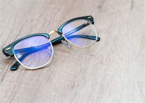 Blue Light Glasses Whats The Hype Corpus Aesthetics